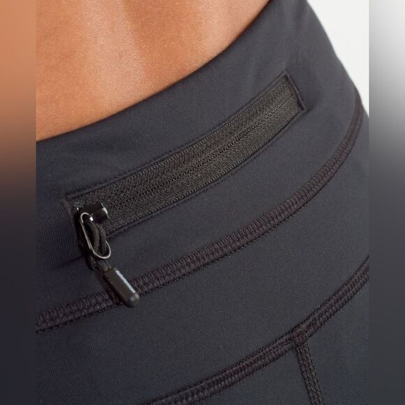 Lululemon Run: Inspire Crop in Black Womens Size 2 - Picture 5 of 11